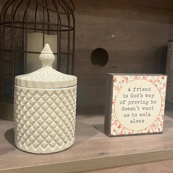 New Handmade Fancy concrete jar with lid minimal classy boho home decor - Picture 2 of 11